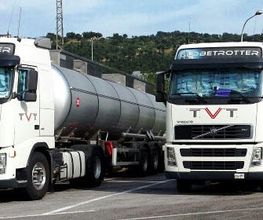 383390-transports-vilatruck-camoines-cisternas-.jpg