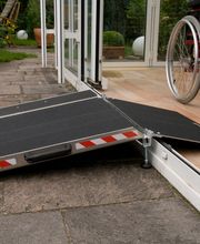 Für Rollstuhlfahrer, die perfekte Lösung zwischen Balkon und Terrasse. Typ BTR