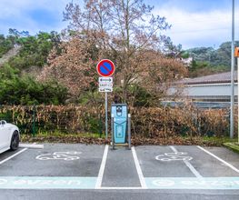 EVzen station de recharge image 2