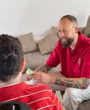 Casa Außerklinische Intensivpflege Mitarbeiter und Patient