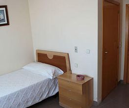 bedroom.jpg