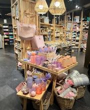 Søstrene Grene billede 1