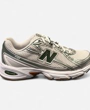 District 5 sneakerstore Bild 13