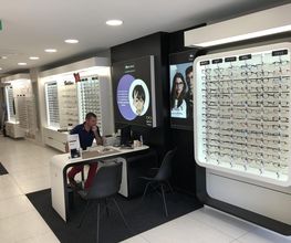 Optic 2000 image 9