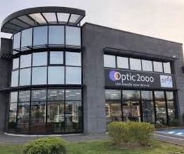 Optic 2000 image 1