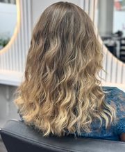 ANNA Hair & Beauty Bild 7