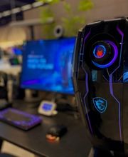 Espace multimédia tour d'ordinateur MSI magasin boulanger mandelieu