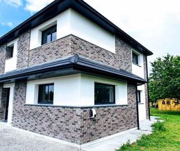 Maisons Castel image 19
