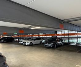 SIXT Autovermietung Leipzig Hauptbahnhof Bild 1