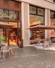 Lindt Boutique Berlin LP12 Bild 1