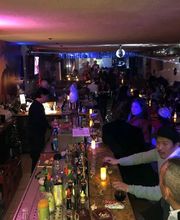 GunG Thai Karaoke Cocktailbar Bild 3