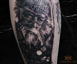 Körperkunst Tattoo & Piercing Bild 13