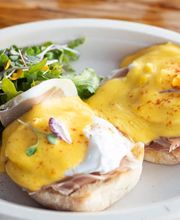 Quiero Restaurants image 6