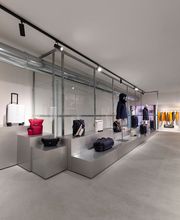 K-Way 27 Bologna immagine 12