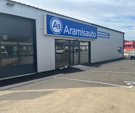 Aramisauto Lorient image 1
