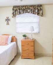 Laurelwood Health Care Center image 6