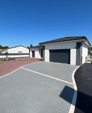 cour en Béton drainant, Alvéostar, enrobé à chaud et Hydrostar à Marsac / l’isle.  