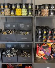 Oesterlin - Feine Geschmacksachen: Die Premium-Lakritzen von Lakrids by Bülow warten auf Fans und solche, die es werden wollen.