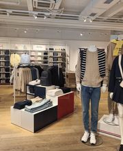 Tommy Hilfiger Outlet Bild 2