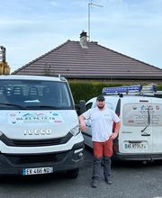 Robert Daniel image 1