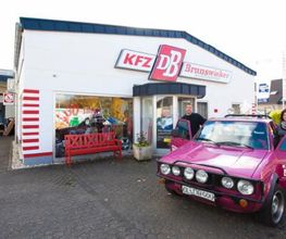 Werkstatt mit Caddy