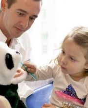 Zahnarztpraxis Med.dent. Daniel Mugescu Bild 4