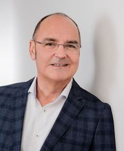Mitarbeiter - AXA Hauptvertretung Elias Plaumann in Achim
