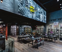 Dr. Martens image 4