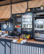 B&B HOTEL Evian Publier image 9