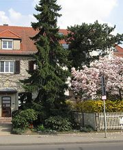 Aussenansicht der Seume-Apotheke