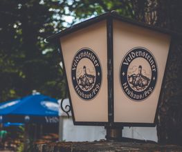 Zollhaus Biergarten Bild 1