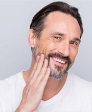 Dr. med. Gesine Raydt | Praxis für Plastische und Ästhetische Chirurgie Bild 2