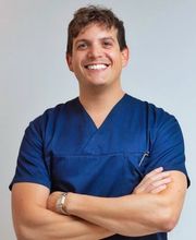 Dr. Med. Matteo Izzo - Specialista in Chirurgia del Ginocchio e Ortopedica Bild 1