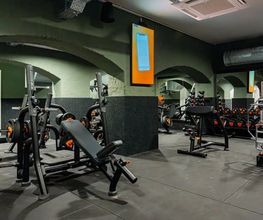 Basic-Fit 24/7 Bild 1