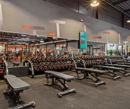 Basic-Fit 24/7 image 1
