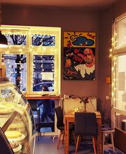 Unser Artcafe mit georgischen Weinen