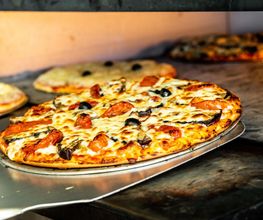 Royal Pizza image 14