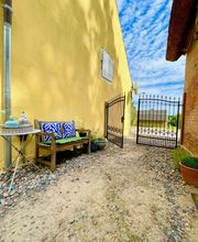 Aussenanlage Eingang 3 88.jpg