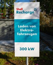 Shell Recharge Charging Station Bild 1