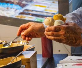 FLUNCH Traiteur Cholet image 5