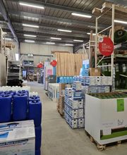 Mr.Bricolage Relais Eaunes image 4