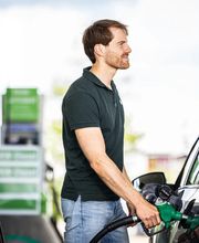 ZG Raiffeisen Tankstelle Bild 2