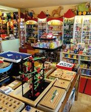 Spielzeugladen Nowak Bild 3