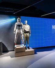 Nike Haussmann image 3