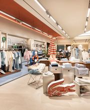 Overall View - In-Store