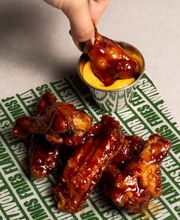 WINGSTOP Fuencarral imagen 3