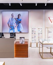 GUESS OUTLET BONAIRE imagen 5