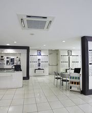 Opticien BOURGES Optical Center image 3