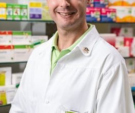 Pharmacieplus du Bourg Marin SA Bild 1
