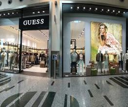 GUESS immagine 1